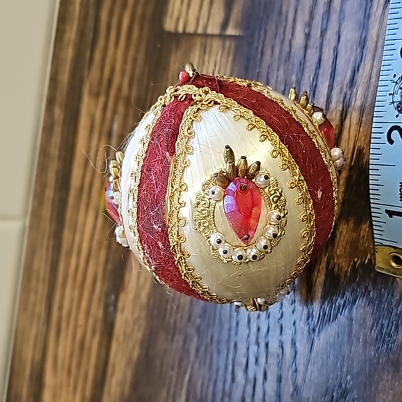 Vintage ball sequin beaded Christmas ornament - Picture 6 of 12